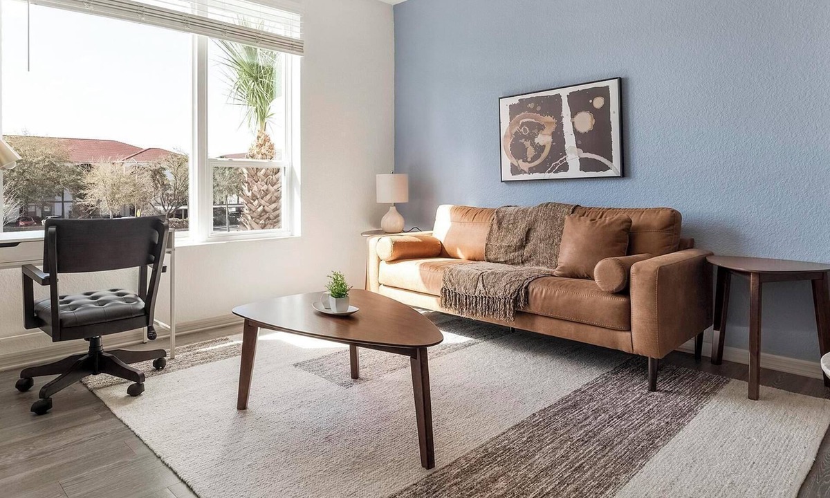Fairvilla Apartment | Landing | Spectacular 2BD, Gym, Clubhouse