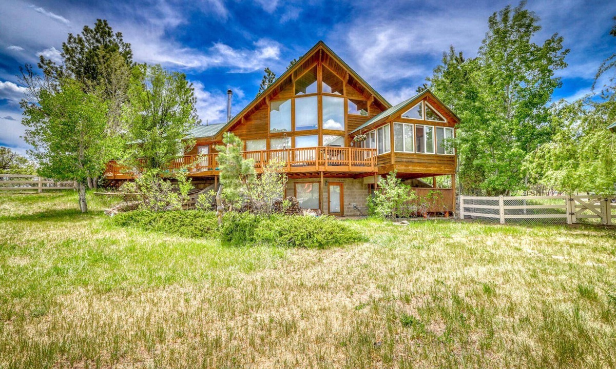 Pagosa Highlands House | Last-Minute Summer Escape! Book an August Stay by 7/31 for 15% Off