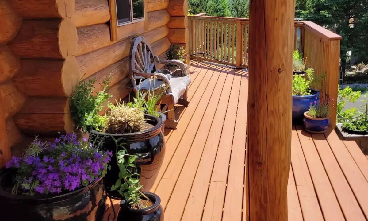 Shawnigan Lake House | Lookout Lodge