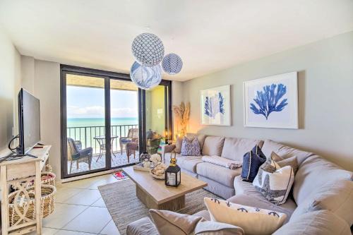 Fort Pierce Shores House | Lovely Fort Pierce Condo, Walk to Beach!