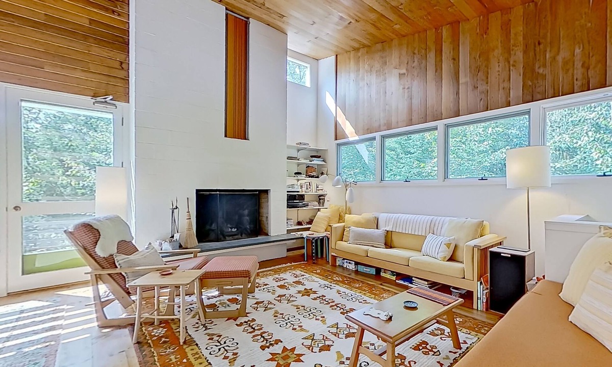 Jackson House | Lovely home with nearby skiing, mountain view, patio, & full kitchen