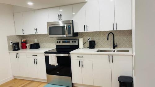 Northwest Edmonton House | Lucas Cozy basment 1