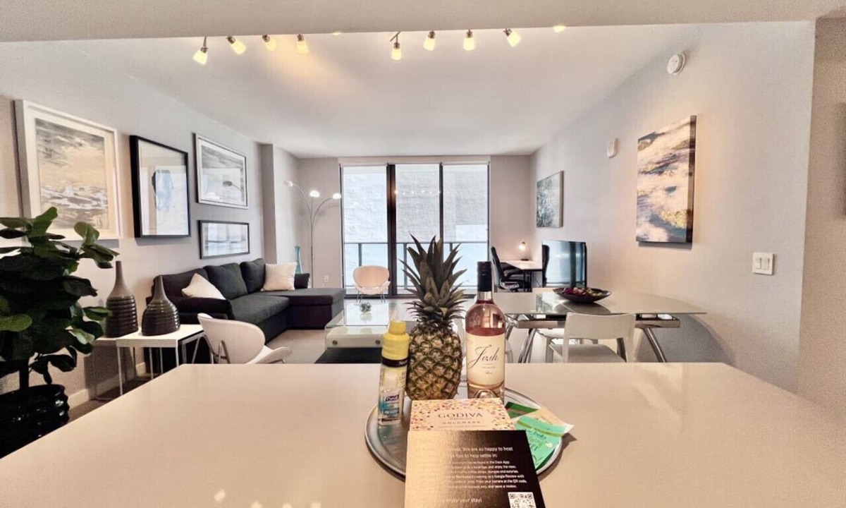 Town Square Condo | Lunabase CityScape Serenity | Pools, Gym, Workspace