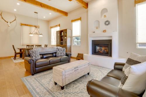 North Albuquerque Acres House | Luxe Desert Retreat w/Mtn Views in Albuquerque!