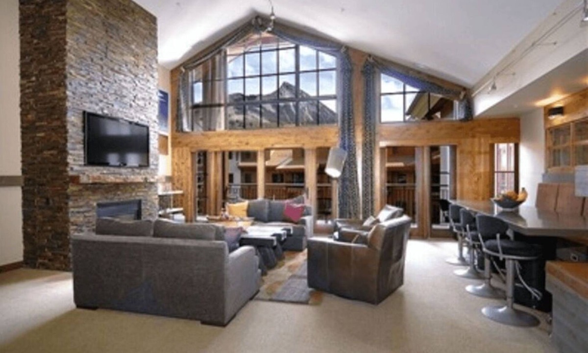 Mount Crested Butte Cabin | Luxury 3BR Penthouse in Prime Location