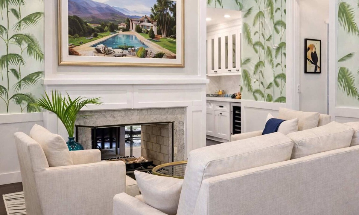 Bel Air Villa | Luxury estate w/heated pool & badminton court