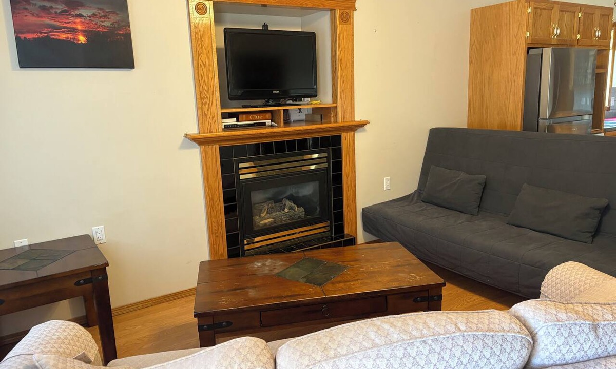 Sundre House | Mama’s House of Relaxation
