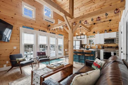 Eastern Vermont House | Maple Chalet