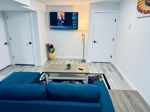 Regina Apartment | Maple Nest