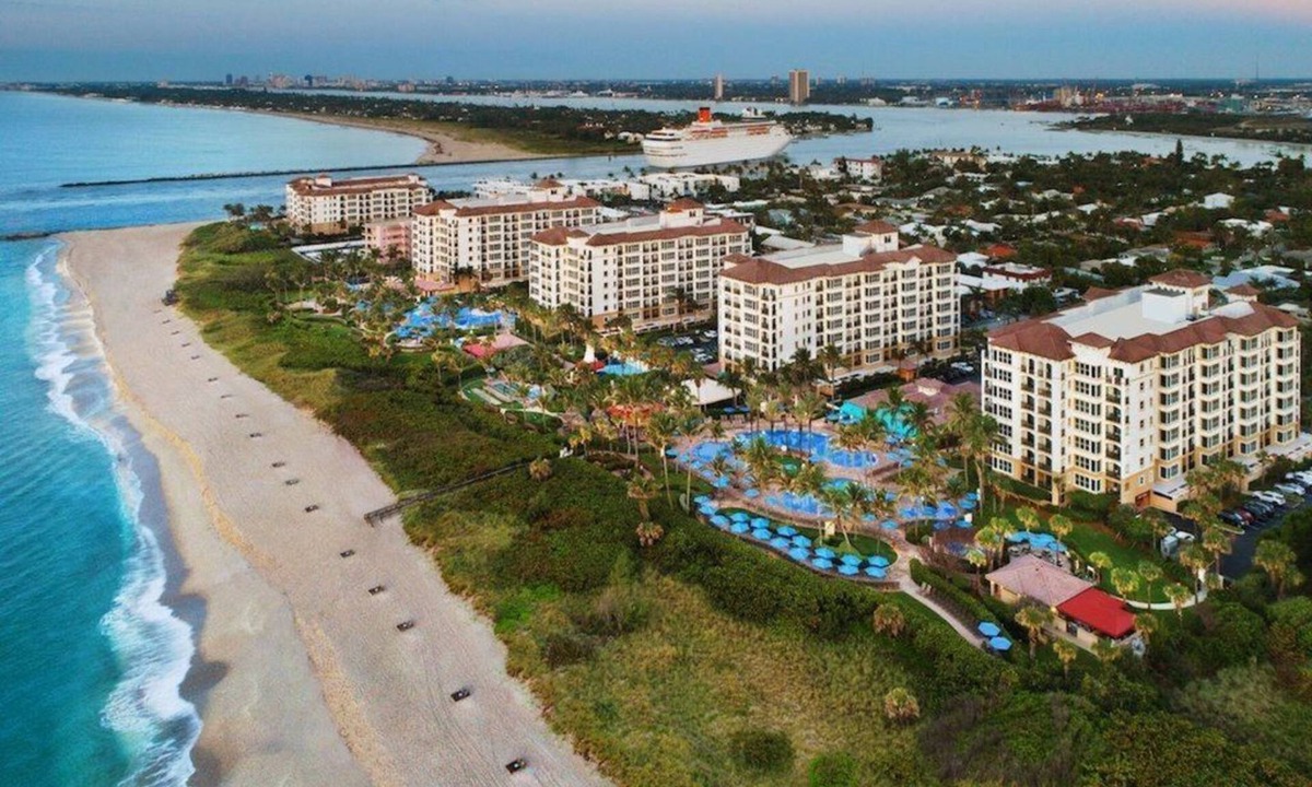 Palm Beach Shores Resort | Marriott Ocean Pointe Fabulous Oceanfront Resort-Full resort access