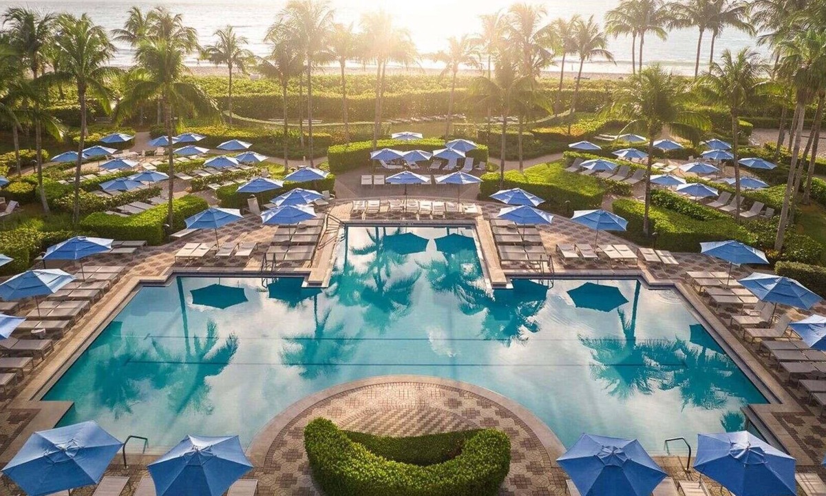 Palm Beach Shores Resort | Marriott's Ocean Pointe 2 Bedroom Oceanfront