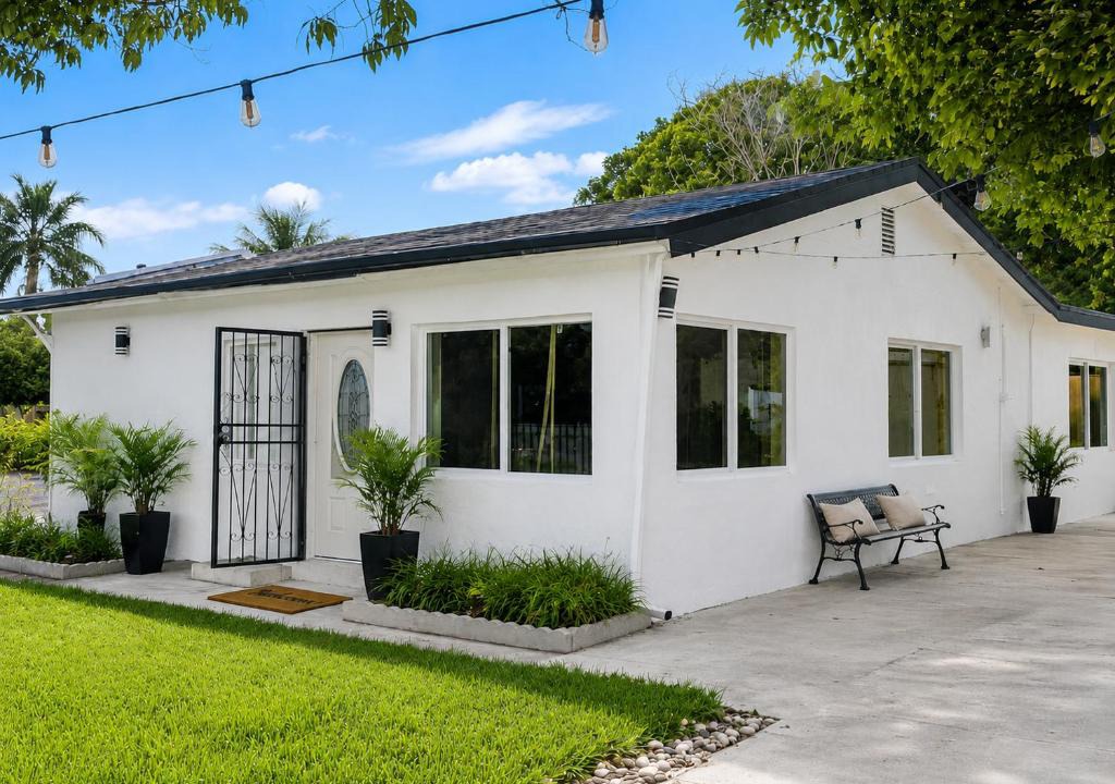 Little Haiti House | Modern Co-Living Home with Newly Renovated Private Rooms Available