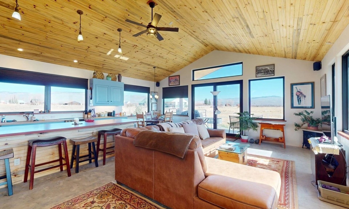 Gunnison House | Modern Country Hideaway