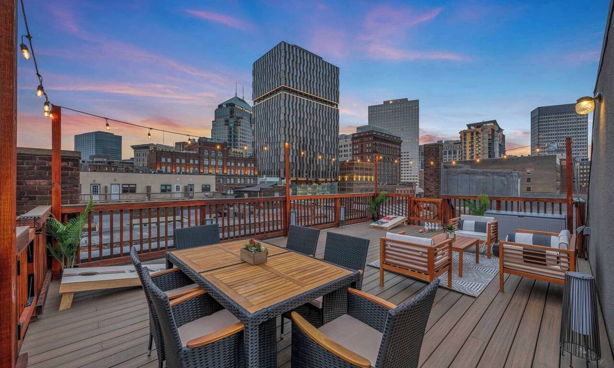 Gateway District Apartment | Modern Penthouse Private Rooftop in Downtown