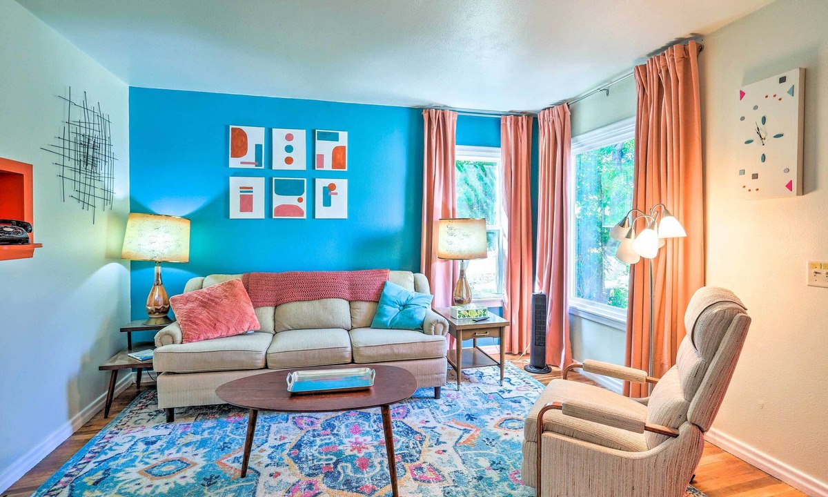 Rapid City House | Modern Rapid City Rally Weekend Duplex w/Parking