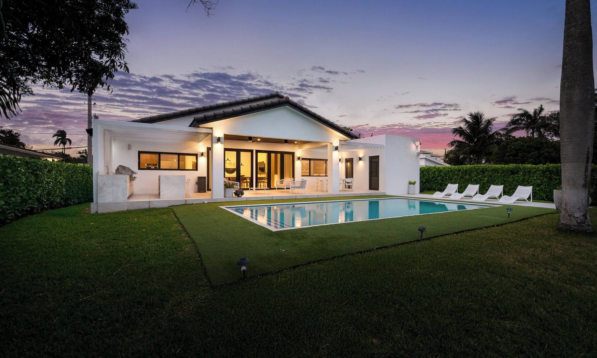 Ojus House | Modern Waterfront Paradise with Heated Pool - Near the Beach & Aventura Mall!