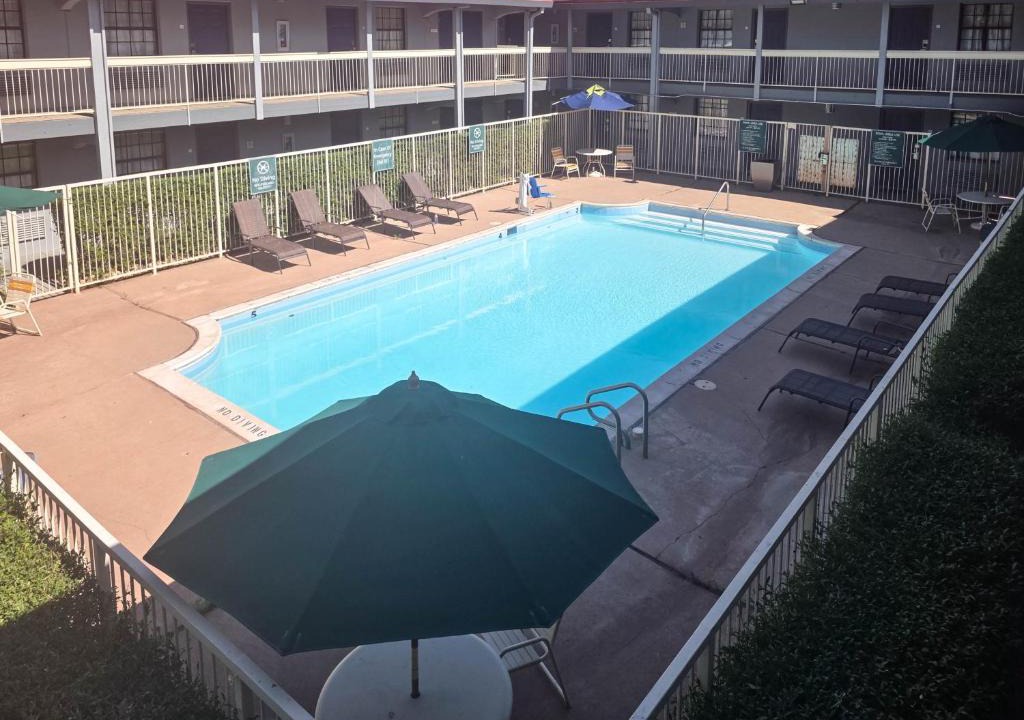Aurora Hotel | Motel 6 Aurora, CO - Medical Center