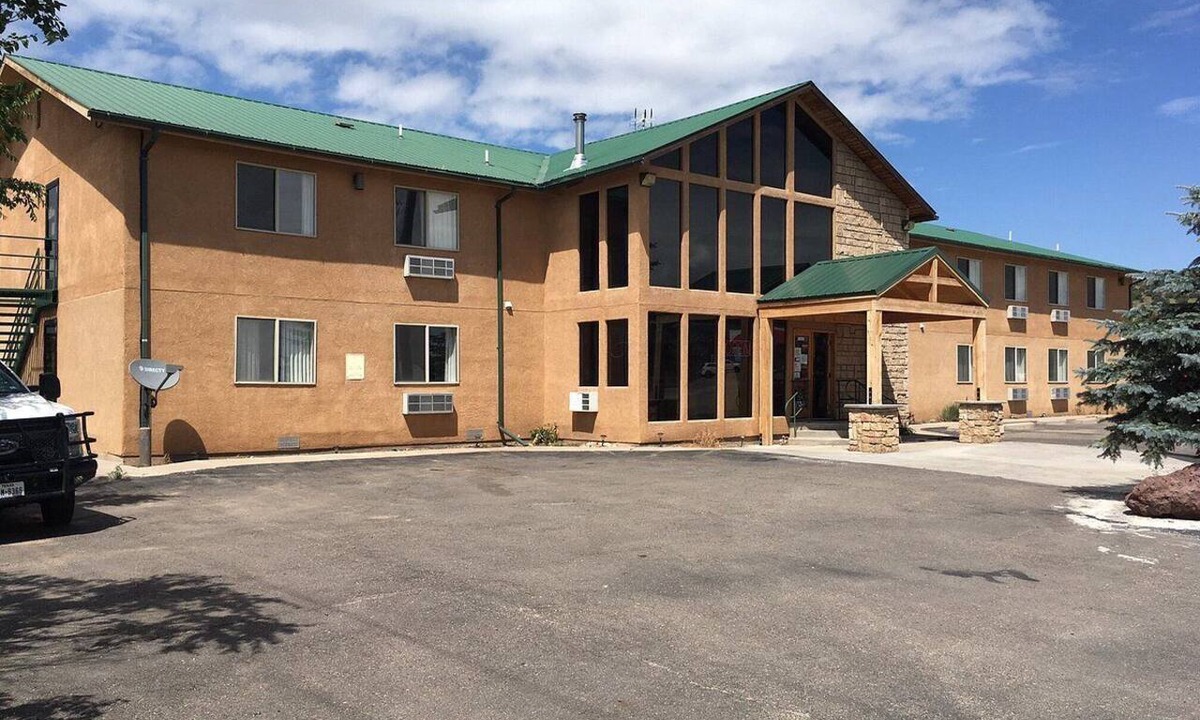 Fort Garland Hotel | Mountain View Motor Inn LLC