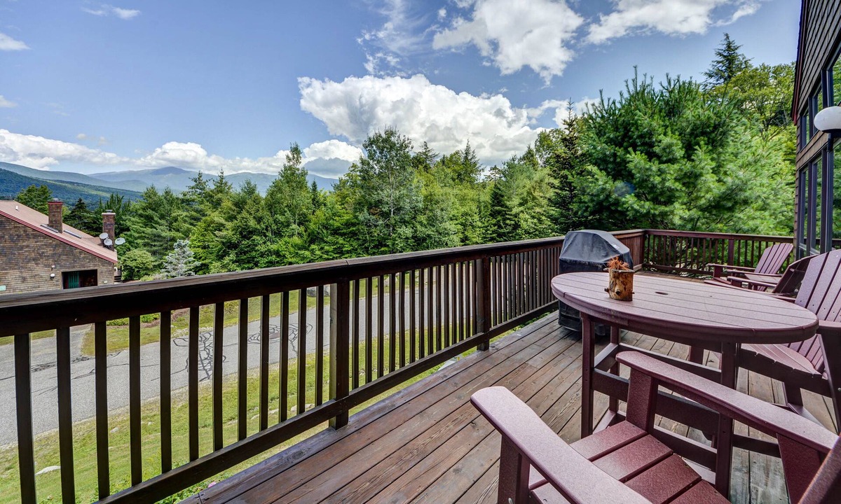 Carroll Condo | Mountainside Home at the Gorgeous Bretton Woods Resort !