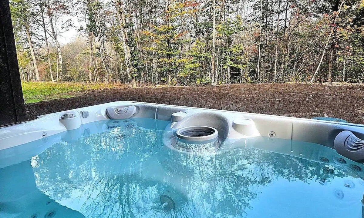 Bartlett House | Mountainside Retreat Near Attitash