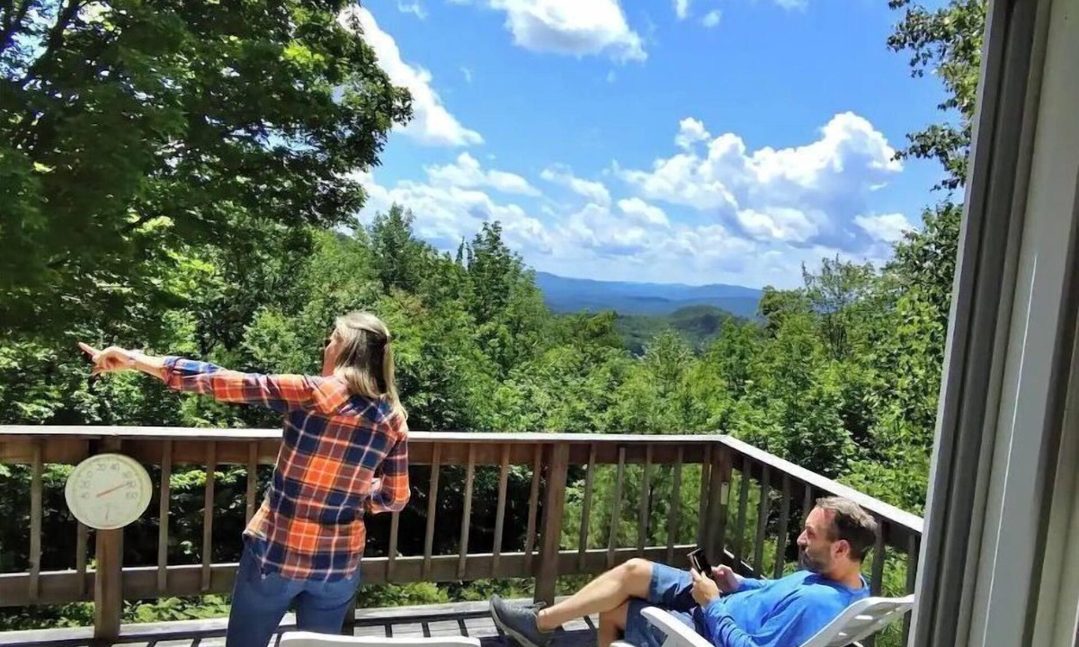 Campton House | My Mountainside Mansion in Waterville Estates!🏔☀️🏊‍♀️⛷