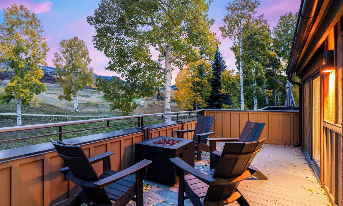 Snowmass Village House | Near Snowmass Village | Fireplace, Firepit & Mountain Views | Aspen Glow Retreat