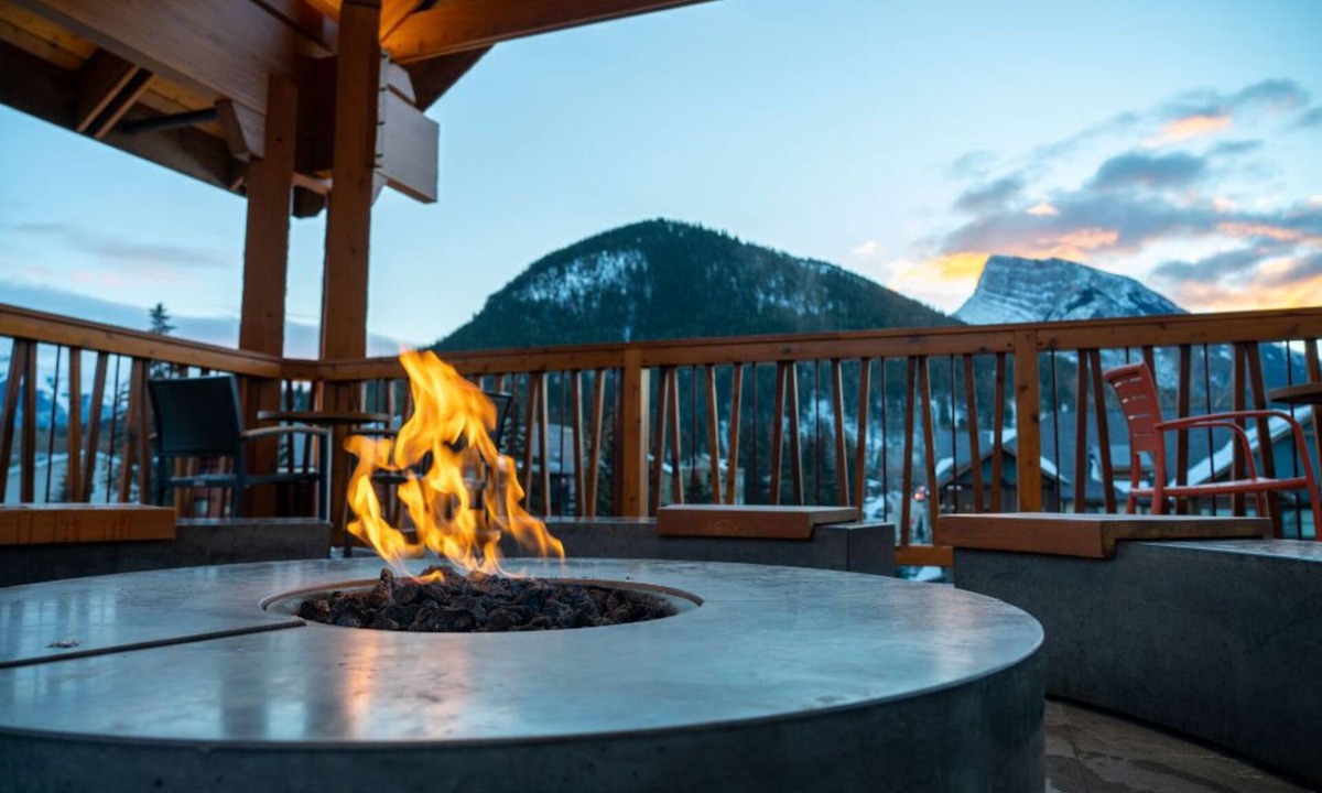 Banff Condo | New Banff Apartment | 1 Minute from the Centre!