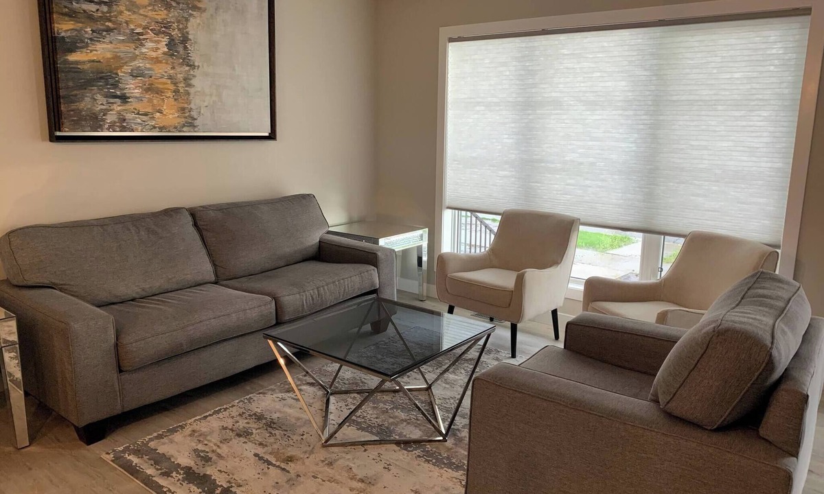 Red Deer House | New townhouse in Red Deer -Family retreat