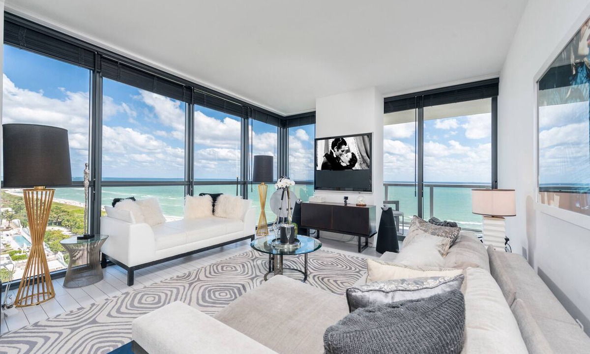 City Center Condo | Oceanfront Private Condo at W South Beach -1229