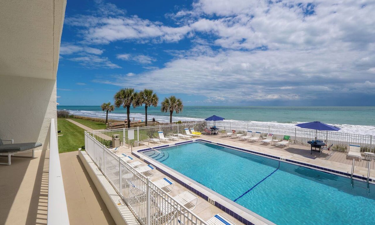 Indian Harbour Beach Condo | Oceanfront 2BR Condo 2nd Floor Balcony Overlooking Pool, Unit 201