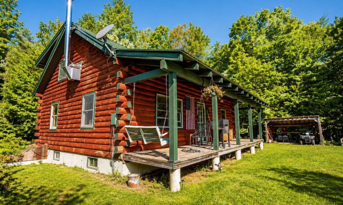 Canaan Cabin | Off-Grid Adventure Cabin | Peakaboo Mountain Views