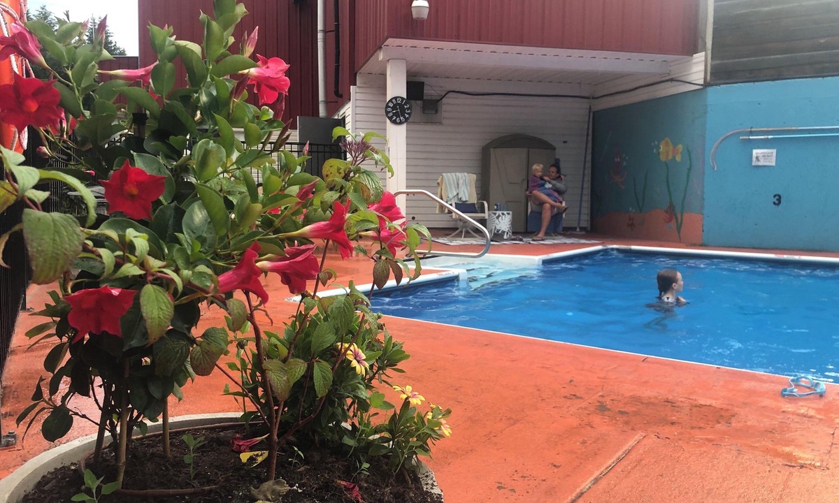 Blind Bay Resort | Okanagan Beachfront RV on SHUSWAP LAKE