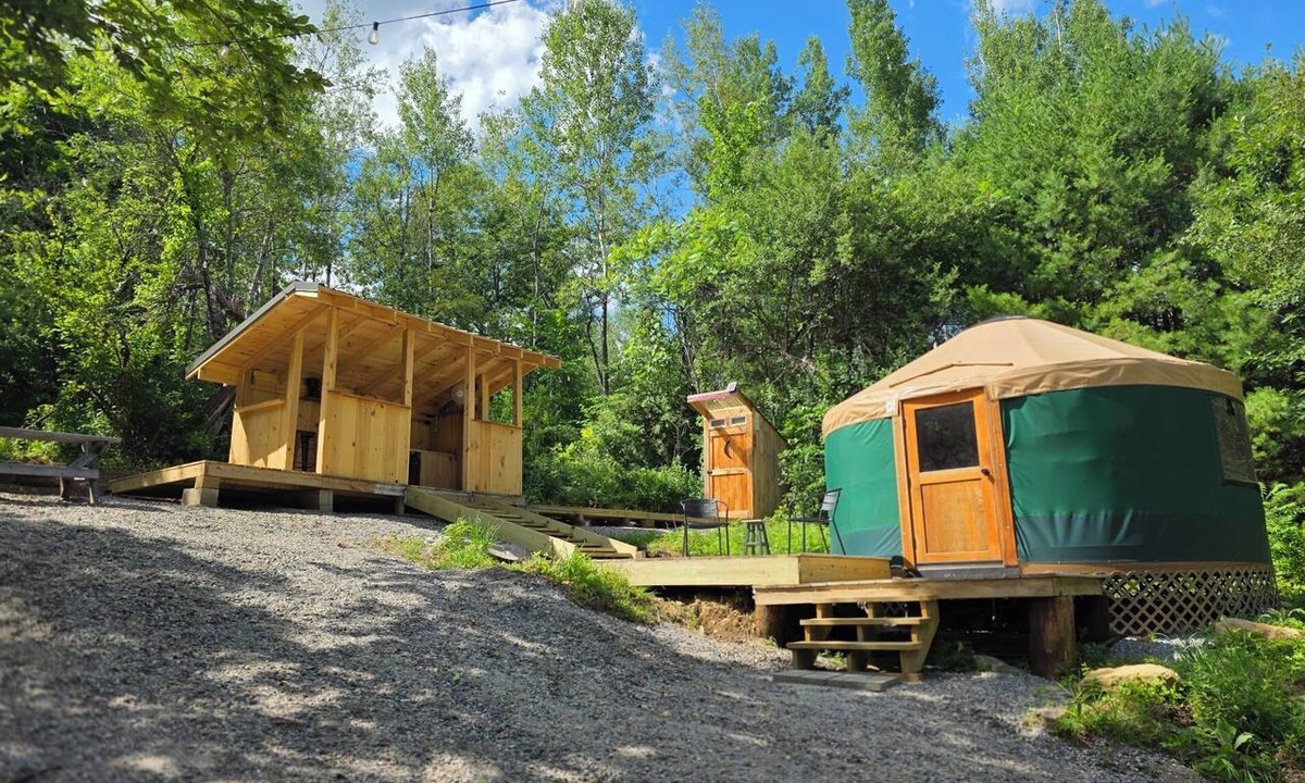Buckfield House | Old Apple Orchard Yurt 2