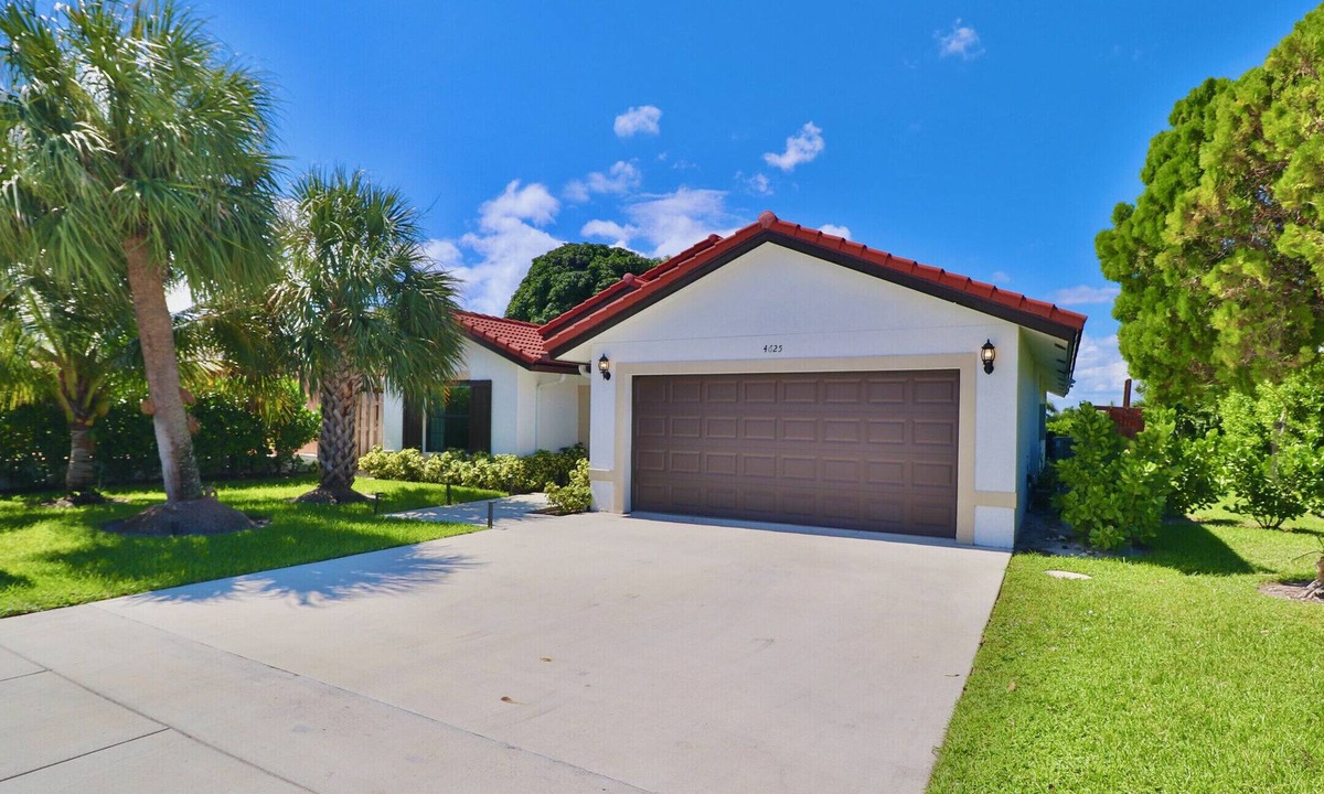 Southwest House | Open Concept Sunset Galore in West Palm Beach
