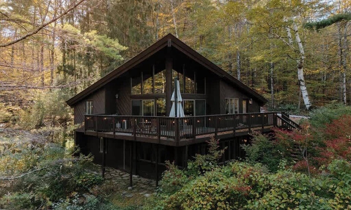 Dorset House | Owl Brook House - Midcentury Escape near Manchester