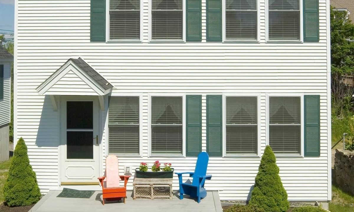 York Beach House | Owls Head Cottage at One Long Beach
