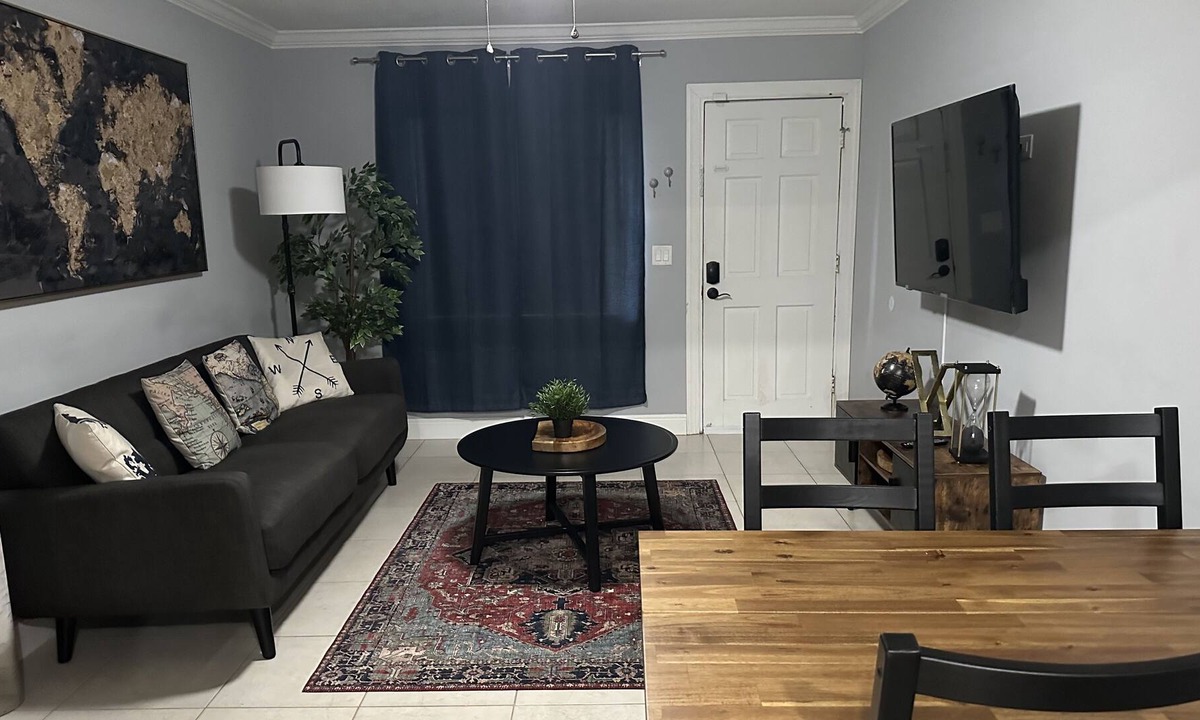West Palm Beach Villa | Peaceful & Cozy Home Near Everything