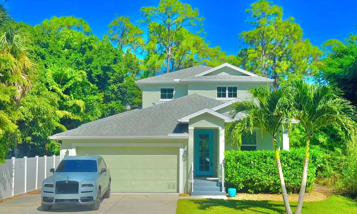 East Naples House | Peaceful Naples Gateway