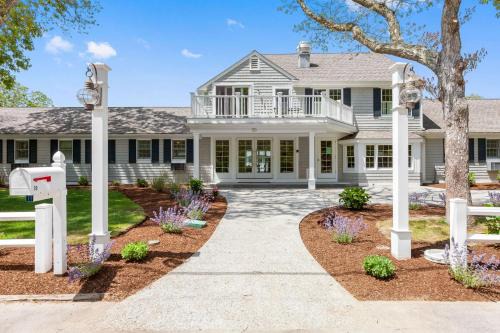 Northwest Harwich Resort | Pelham on Earle