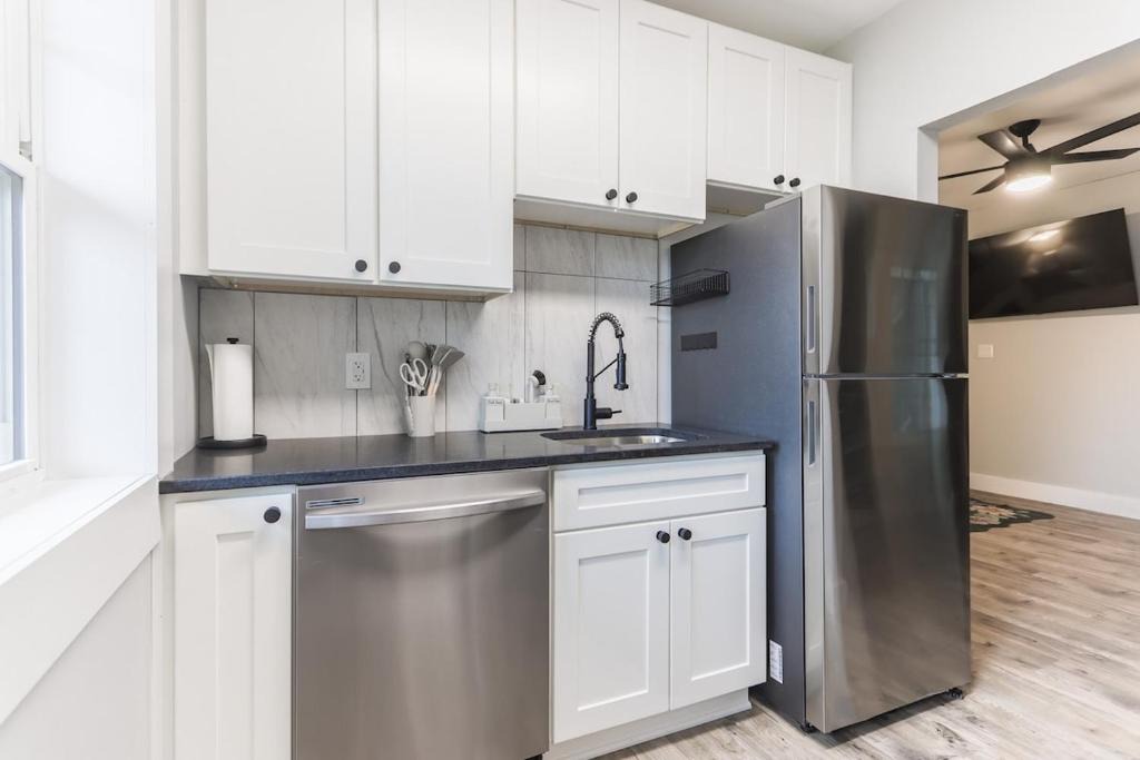 Lakewood Apartment | Pet-Friendly 2BR Near Edgewater with Parking