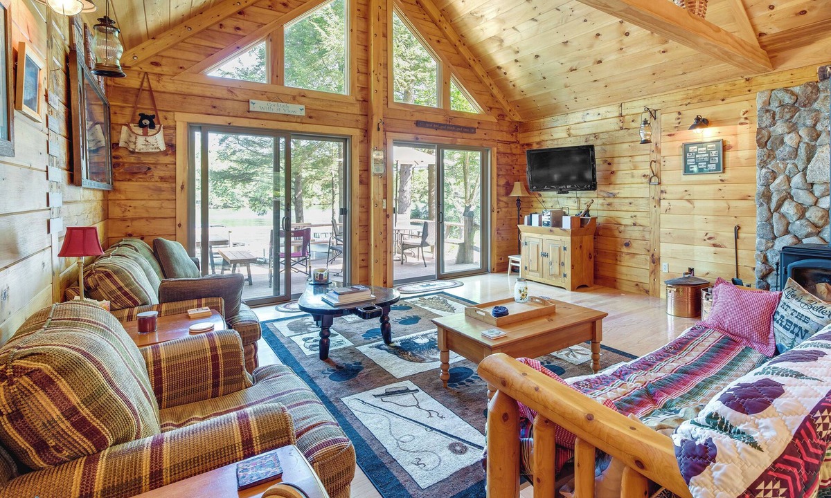 Meredith Cabin | Pet-Friendly Island Retreat - Boat Access Only!