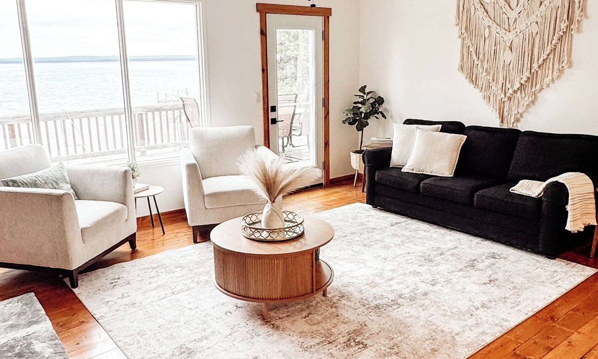 Westerose Cabin | Pine Haven: Cozy Lakefront Escape with Private Beach & Hot Tub