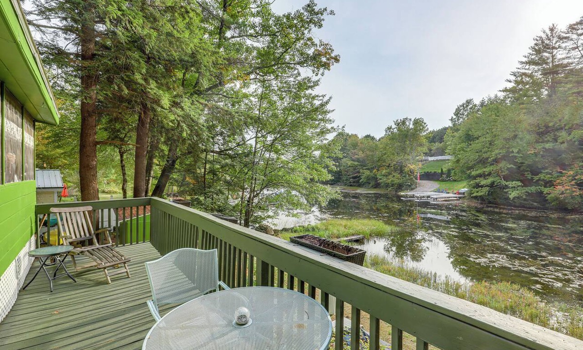 Weare Apartment | Piscataquog River Retreat w/Dock! Fish & Paddle