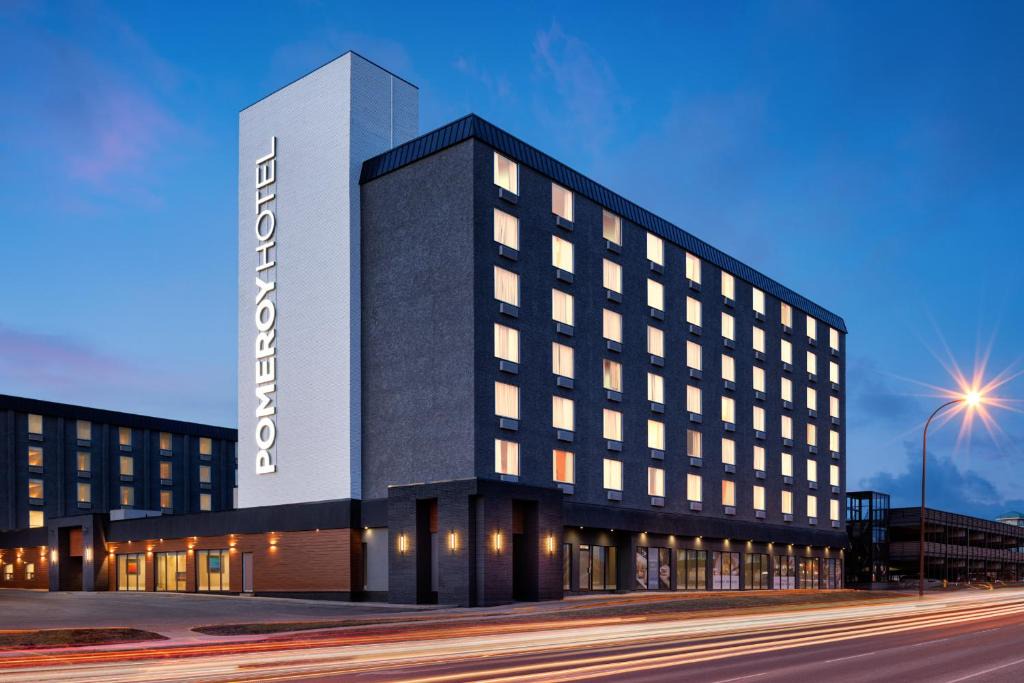 Grande Prairie Hotel | Pomeroy Hotel & Conference Centre