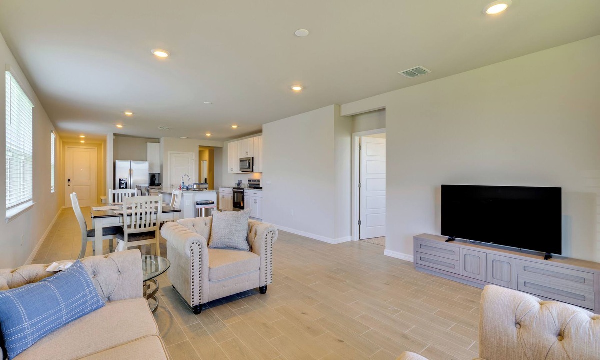 Biggar House | Pool & Pickleball Access: Babcock Ranch Escape