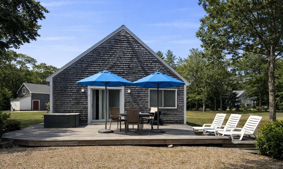 Edgartown House | Private forested oasis near town and beach, large deck - 54
