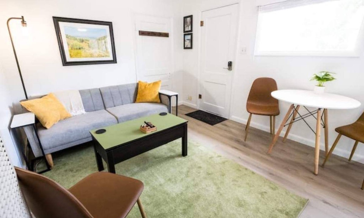Laramie Apartment | Private & Modern - Walk to UW!