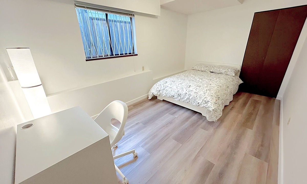 Hastings House | Private Room for 1 Guest, 2933 E 8th Ave, Vancouver, M3