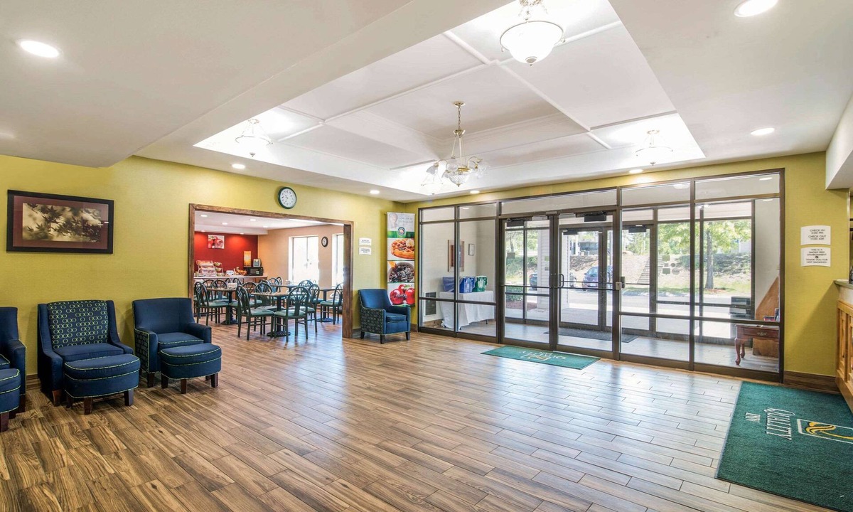 Loudon Hotel | Quality Inn Loudon-Concord