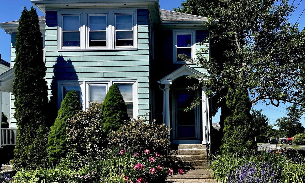 Swampscott Apartment | Quiet, homey & private 3BR in Swampscott. 7-min walk to beach.
